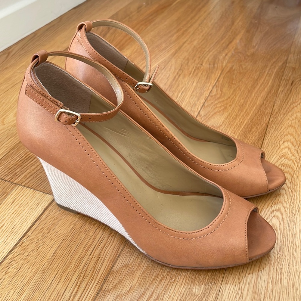 Ann Taylor Brown Leather Peep Toe Wedge